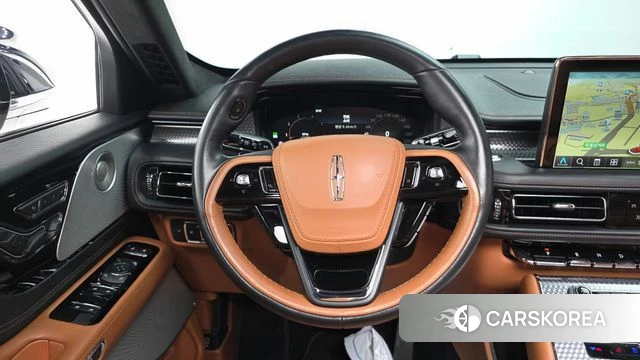 Lincoln Aviator 2nd generation 2020 Белый из Кореи, фото 4