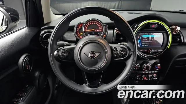 Mini Cooper 2020 Коричневый из Кореи, фото 4