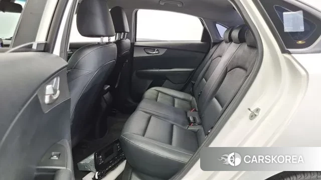 Kia Come New K3 2021 Белый из Кореи, фото 4