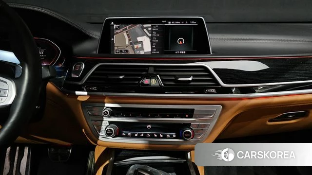 BMW 7 Series (G11) 2020 Черный из Кореи, фото 4