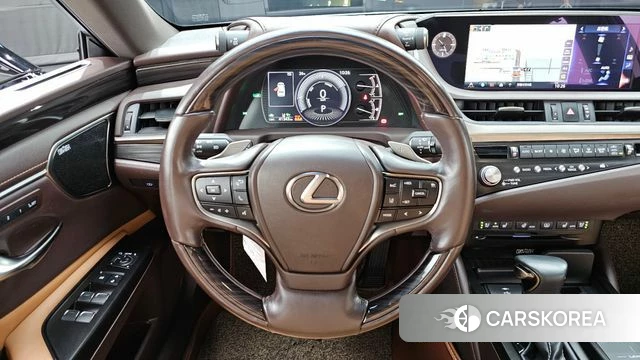 Lexus ES300h 7th generation 2021 Серебристо-серый из Кореи, фото 4