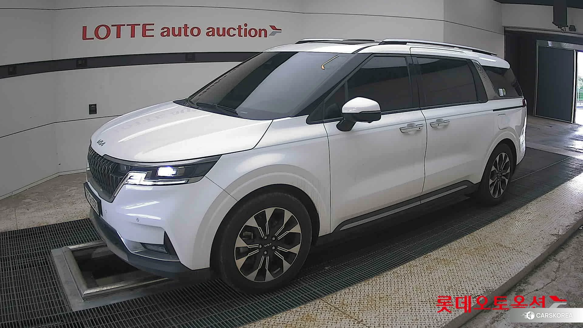 Kia Carnival 2022 Белый из Кореи, фото 4