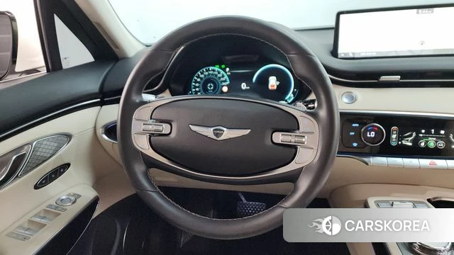 Genesis GV70 2023 Белый из Кореи, фото 4