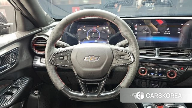 Chevrolet (GM Daewoo) Trax Crossover 2024 Черный из Кореи, фото 4