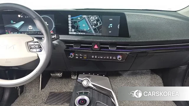 Kia EV6 2023 Белый из Кореи, фото 4