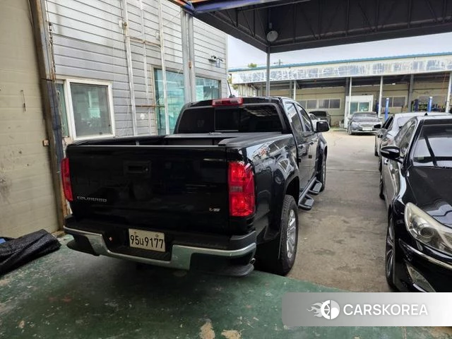 Chevrolet (GM Daewoo) Real New Colorado 2022 Черный из Кореи, фото 4