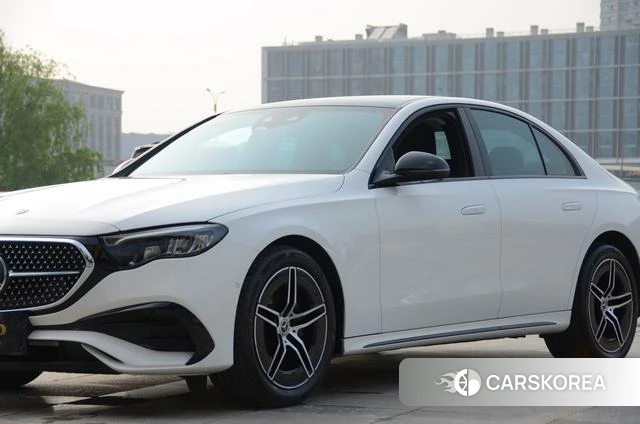 Mercedes-Benz E-class (imported) 2024 Белый из Китая, фото 4