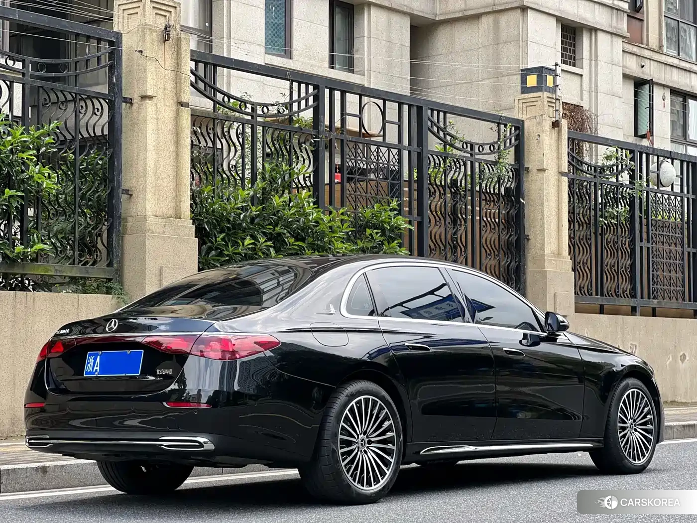 Mercedes-Benz E-Class 2024 Черный из Китая, фото 4