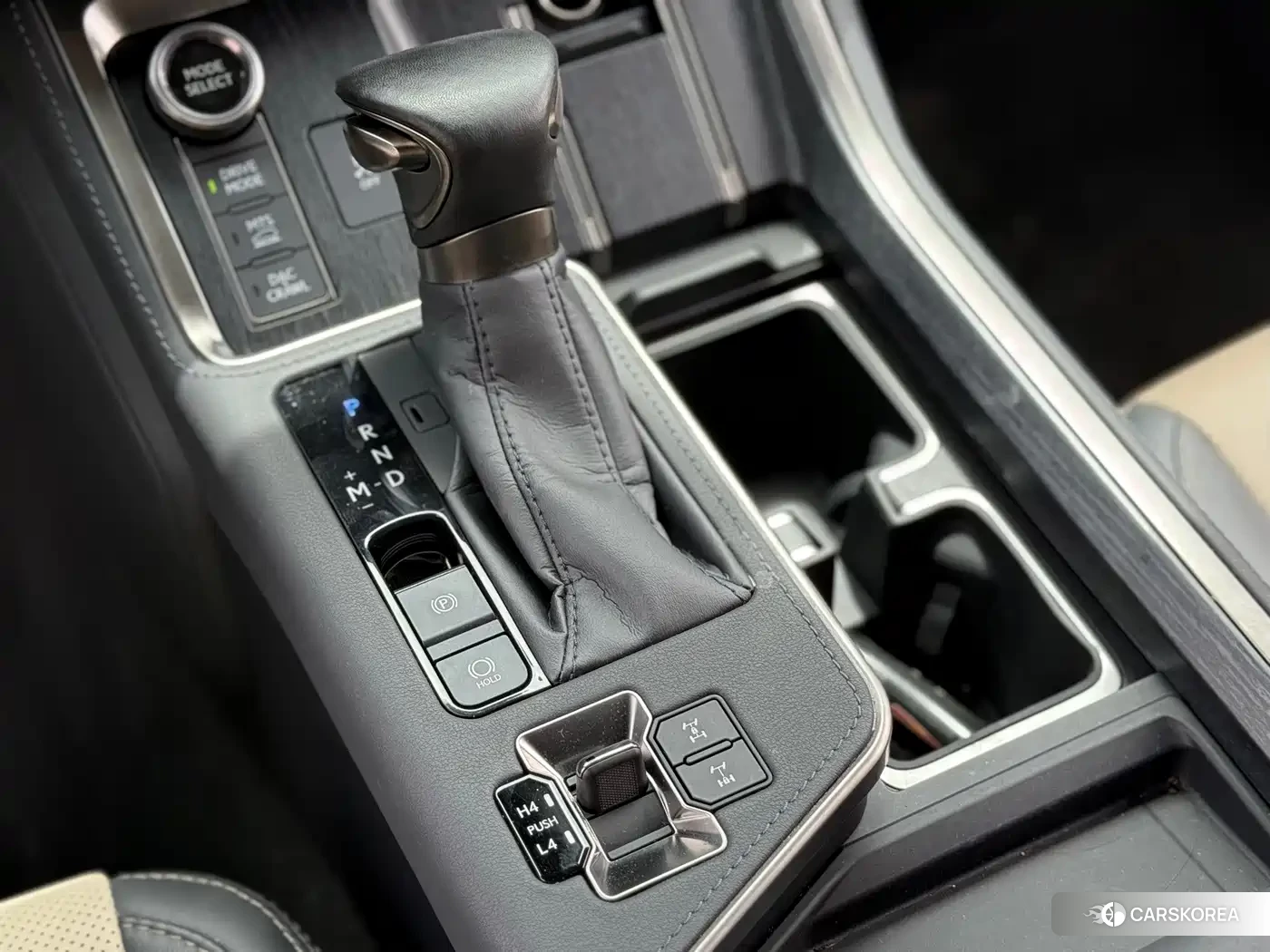 Lexus GX 2025 Черный из Китая, фото 4