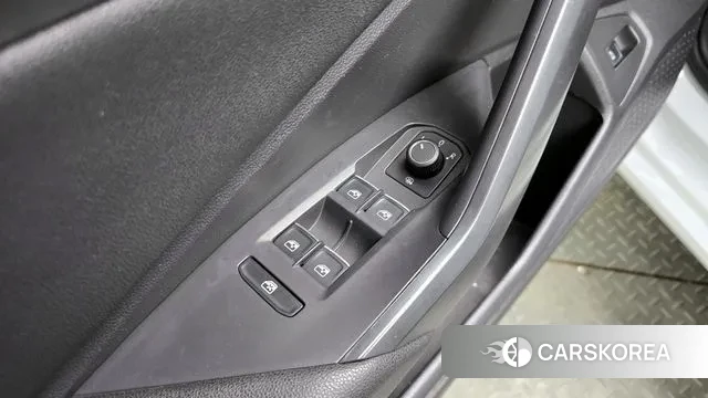 Volkswagen 7th Generation of Jetta 2021 Белый из Кореи, фото 4