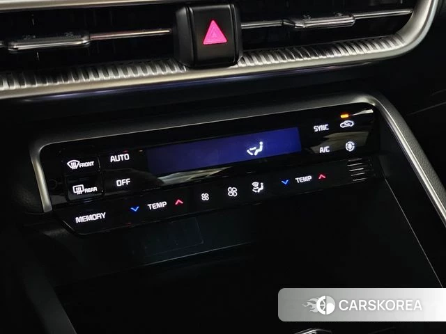 Kia K5 3rd generation 2023 Черный из Кореи, фото 4