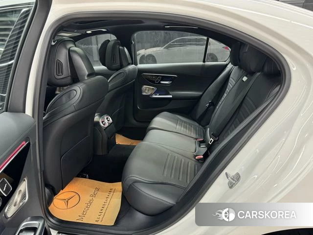Mercedes-Benz Class C 2024 Белый из Китая, фото 4