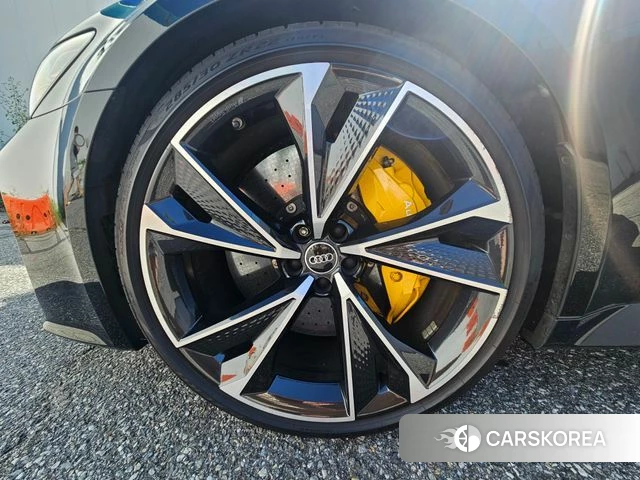 Audi RS7 (4K) 2021 Черный из Кореи, фото 4