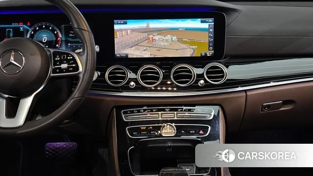 Mercedes-Benz E-Class W213 2020 Черный из Кореи, фото 4