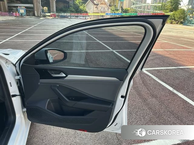 Volkswagen Sagitar 2021 Белый из Китая, фото 4