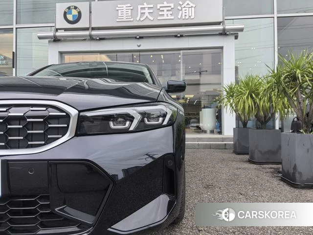 BMW 3 series 2023 Черный из Китая, фото 4