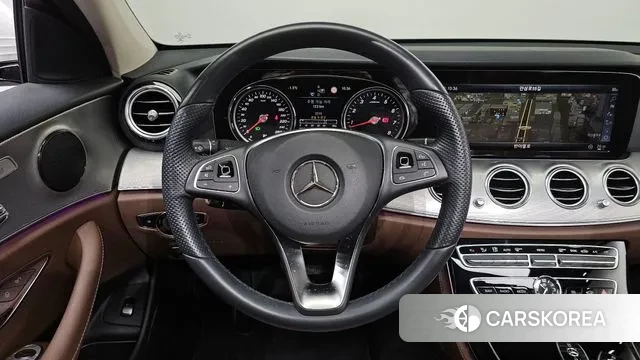 Mercedes-Benz E-Class W213 2018 Белый из Кореи, фото 4