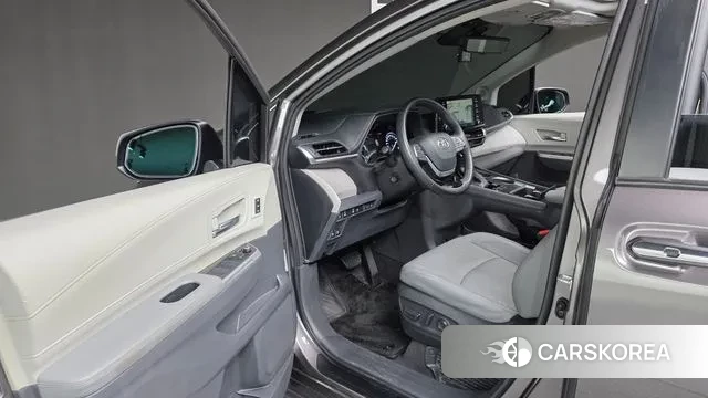 Toyota Sienna 4th Generation 2022 Серый из Кореи, фото 4