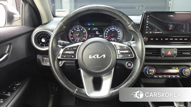 Kia The New K3 2nd generation 2022 Белый из Кореи, фото 4