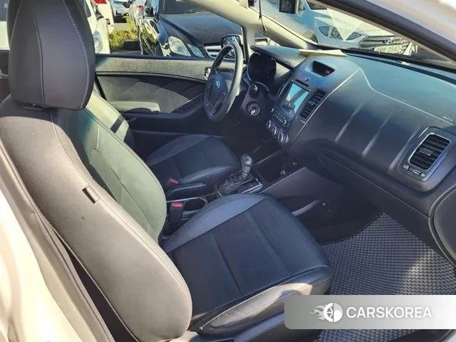 Kia The New K3 2018 Белый из Кореи, фото 4