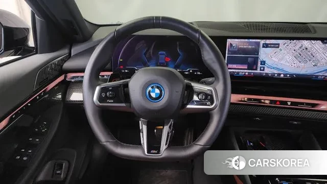 BMW i5 (G60) 2024 Черный из Кореи, фото 4