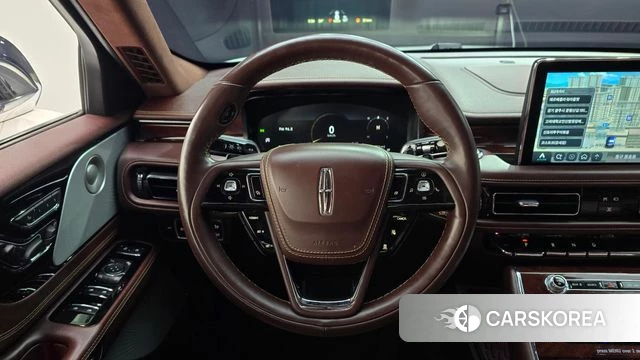 Lincoln Aviator 2nd generation 2020 Белый из Кореи, фото 4