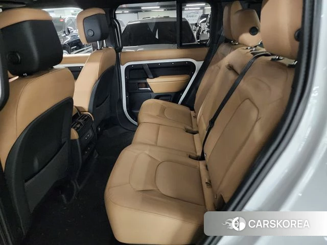 Land Rover Defender (L663) 2025 Белый из Кореи, фото 4
