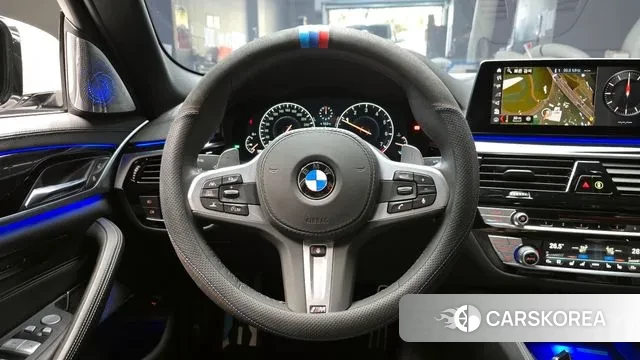 BMW 5 Series (G30) 2019 Белый из Кореи, фото 4