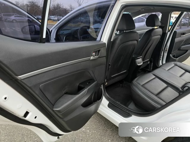 Hyundai Avante AD 2018 Белый из Кореи, фото 4