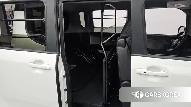 Kia The New Kia Ray 2023 Белый из Кореи, фото 4