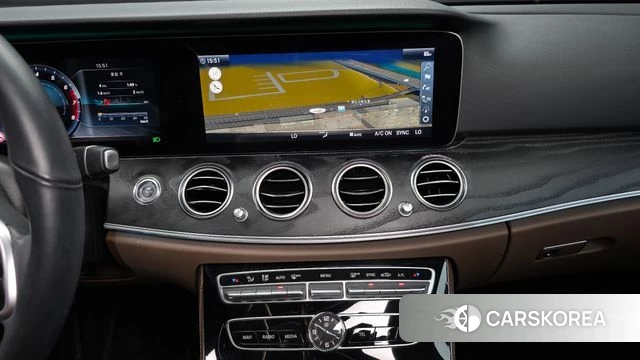 Mercedes-Benz E-Class W213 2019 Черный из Кореи, фото 4