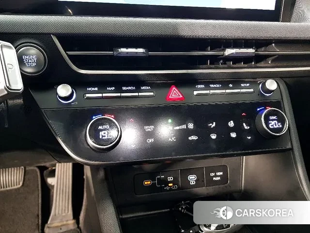 Hyundai Sonata D Edge Hybrid (DN8) 2023 Белый из Кореи, фото 4