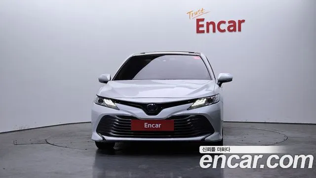 Toyota Camry (XV70) 2018 Белый из Кореи, фото 4