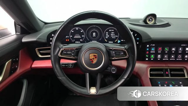 Porsche Taycan 2021 Жемчужный цвет из Кореи, фото 4