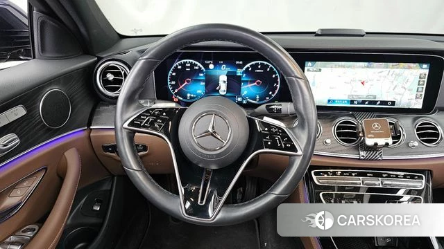 Mercedes-Benz E-Class W213 2023 Синий из Кореи, фото 4