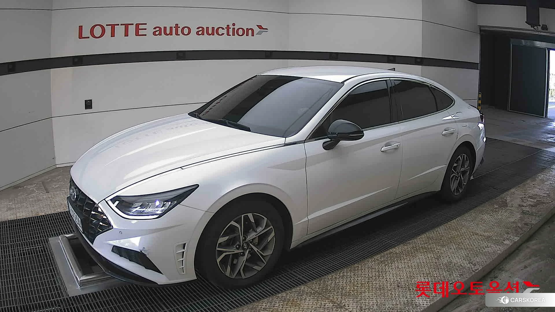 Hyundai Sonata 2022 Creamy White Pearl (optional) из Кореи, фото 4