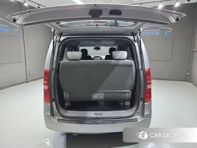 Hyundai The New Grand Starex 2020 Серебристо-серый из Кореи, фото 4