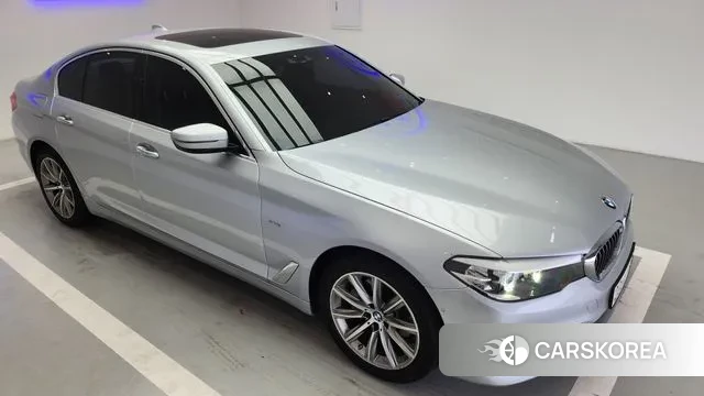 BMW 5 Series (G30) 2018 Серебряный из Кореи, фото 4