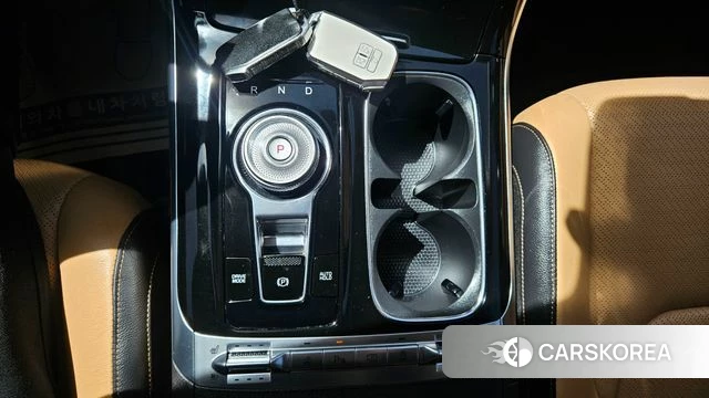 Kia Carnival 4th generation 2023 Белый из Кореи, фото 4