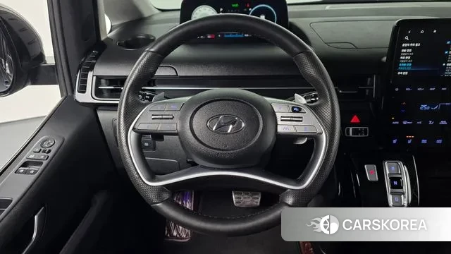 Hyundai Staria 2023 Серый из Кореи, фото 4