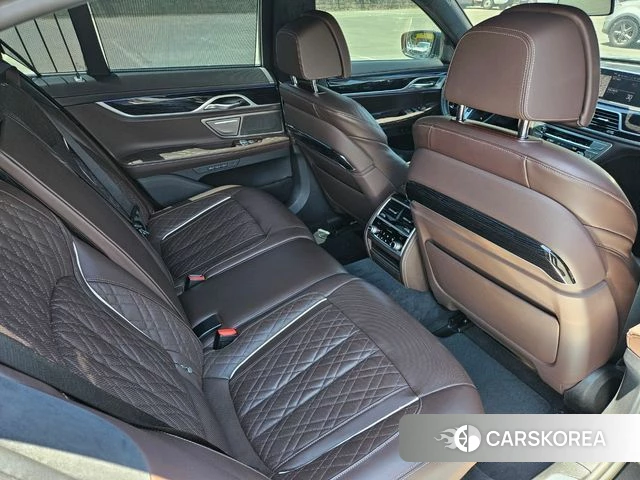 BMW 7 Series (G11) 2020 Черный из Кореи, фото 4
