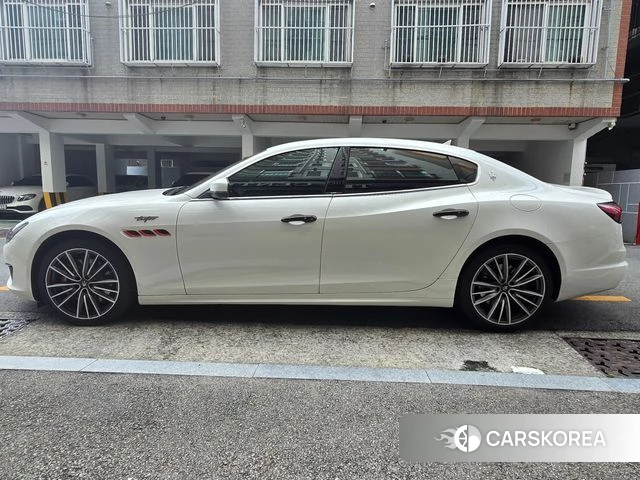 Maserati Quattroporte 2019 Белый из Кореи, фото 4
