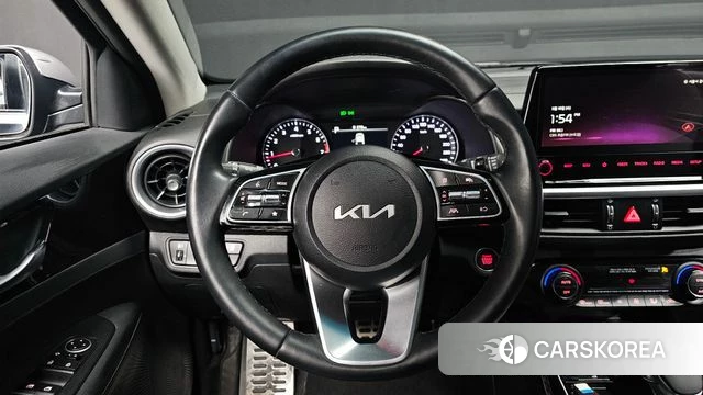 Kia The New K3 2nd generation 2024 Серебристо-серый из Кореи, фото 4