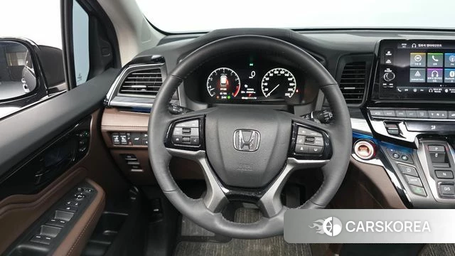 Honda Odyssey 2025 Серый из Кореи, фото 4