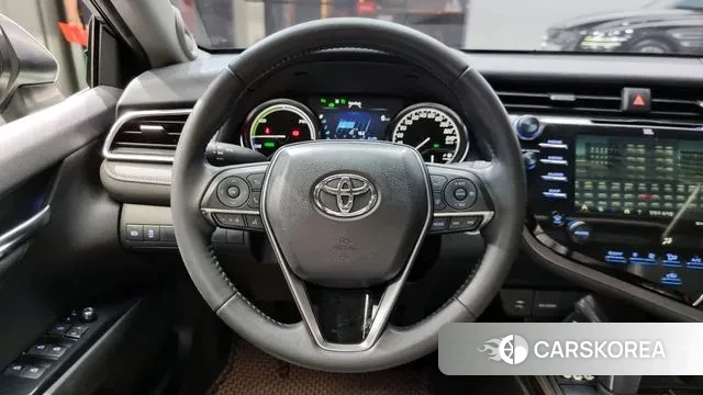 Toyota Camry (XV70) 2018 Серебряный из Кореи, фото 4