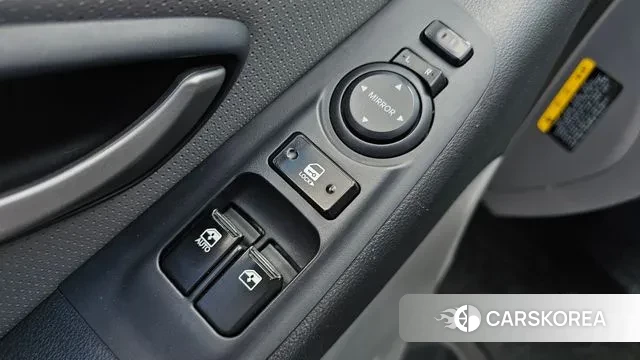 Hyundai The New Grand Starex 2019 Белый из Кореи, фото 4