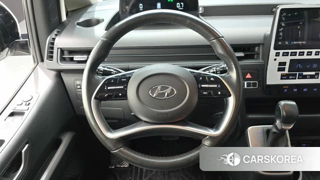 Hyundai Staria 2023 Белый из Кореи, фото 4