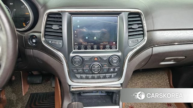 Jeep Grand Cherokee 2018 Черный из Кореи, фото 4