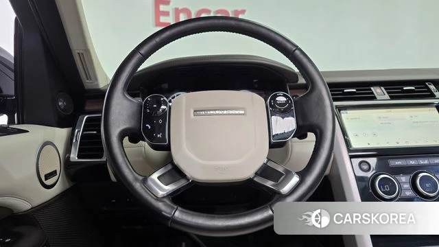 Land Rover Discovery 5 2020 Черный из Кореи, фото 4