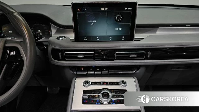 Lincoln Aviator 2nd generation 2021 Белый из Кореи, фото 4